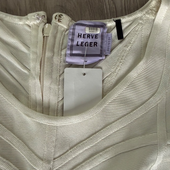 Herve Leger Bandage Dress size M (Alabaster White) - Picture 3 of 7